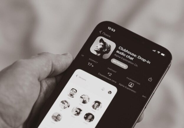 Drop in Audio Chat App Clubhouse on a Smartphone